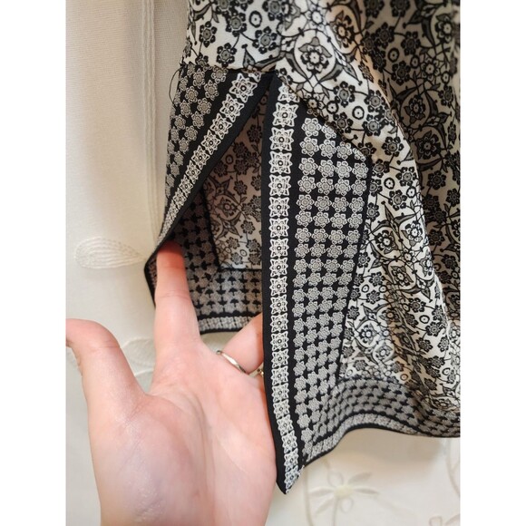 Max Studio Womens Large Black Open Cardigan Floral Mandala Oriental Cover Up - Picture 4 of 14